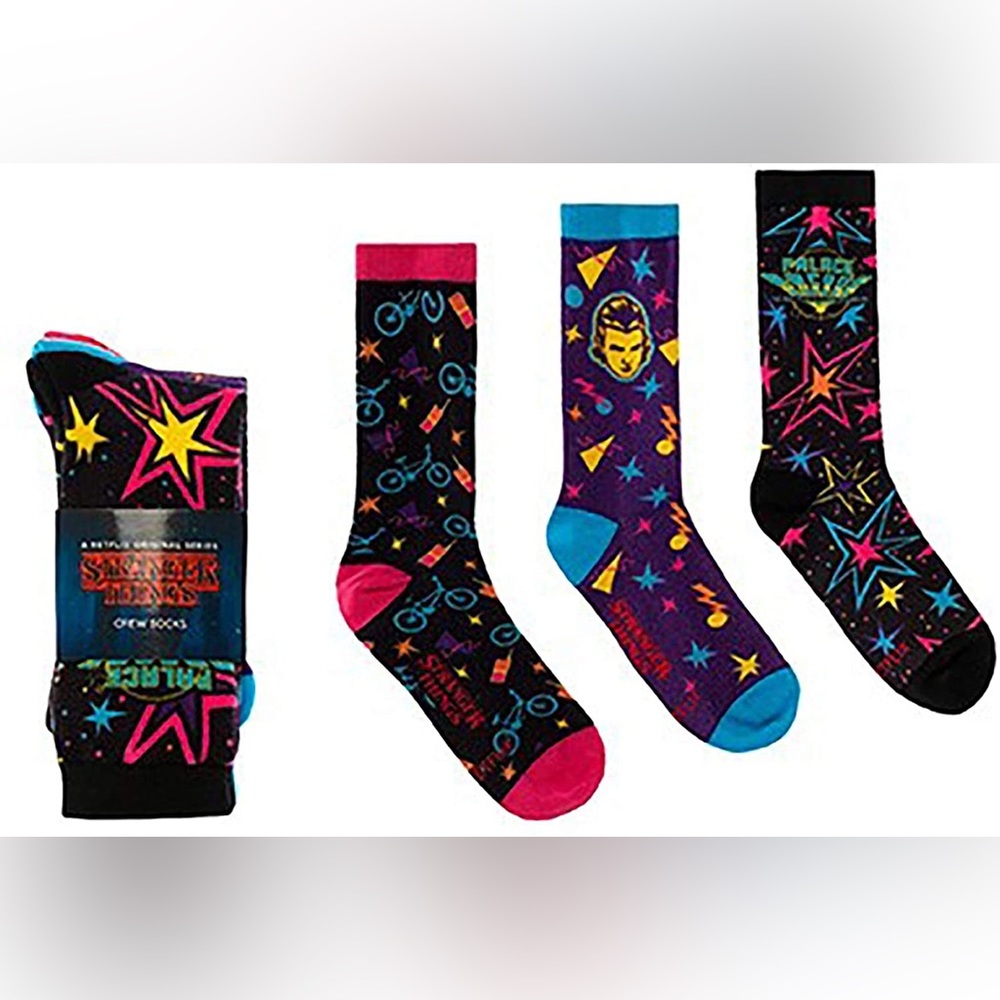 NWT Stranger Things Arcade Crew Socks